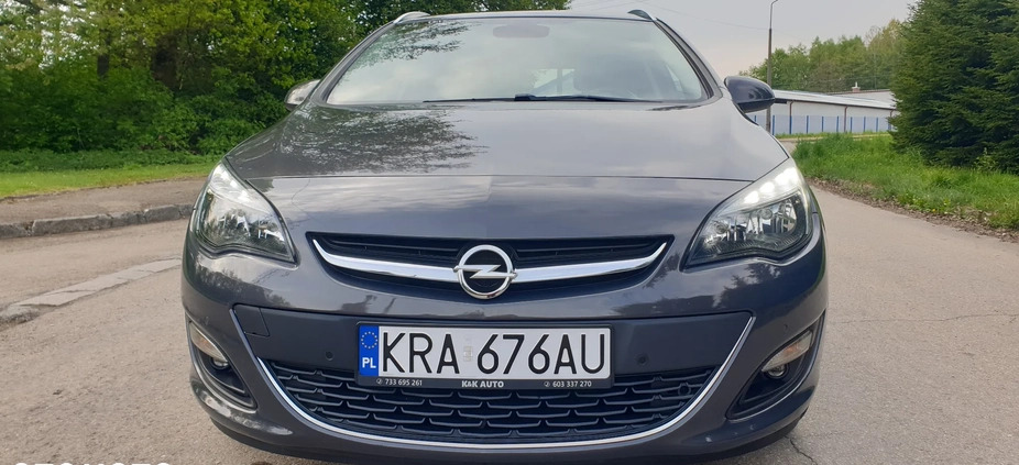 Opel Astra cena 35900 przebieg: 152212, rok produkcji 2016 z Grajewo małe 704